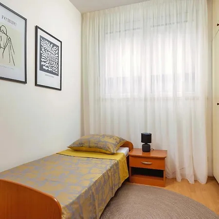 Nivi Apartman *